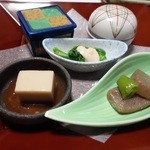 Awara Onsen Hoteru Yagi - さすがにゴマ豆腐は美味しかった