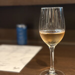 焼鳥しふく - 一杯目のオレンジワイン