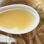 黄金そば - このスープ、最高に美味しい！
