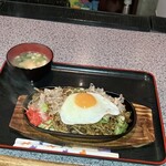 スナック ラビット - 料理写真: