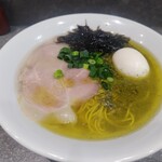むかん - 料理写真:味玉牡蠣塩ラーメン