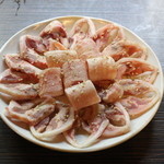 ・Nankotsu (pig)