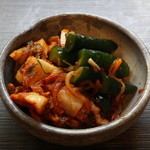 ・3 types of kimchi (Chinese cabbage, radish, cucumber)