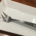 やきとり家すみれ - 串と身を取るやつ♫