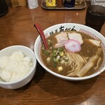 麺屋 あがら  - 全体図。