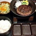 とろけるハンバーグ 福よし - 