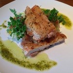 三鷹 モダンタイムス - 大山地鶏の香草焼き