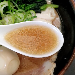 横浜家系らーめん 雷家_1