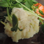 UNO - 前菜のポテトサラダ