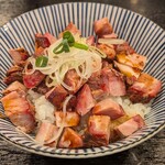 支那ソバ 小むろ - チャーシューごはん