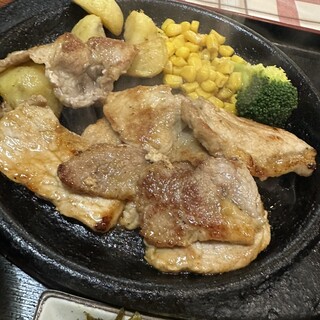 パーラーレストラン モモヤ_1