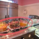 花畑牧場カフェ　生キャラメル＆アイスクリーム - ホットの甘～いソース達です