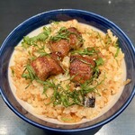 うなぎ小鐵 - うなキムチ丼　1,450円