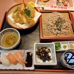 皿そば文楽 - 料理写真: