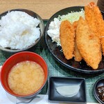 丼処 山助 - 料理写真: