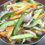 プルジャ ダイニング - ネパール・サラダ　￥490