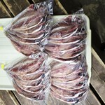 中央食品 - 活・干物。