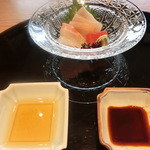 鮨・日本料理 暦 - 刺身をオリーブオイルで頂く