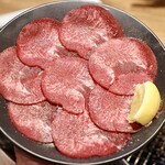 味樹園 - 塩タン