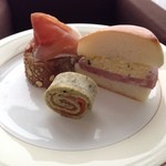 ピーク・ラウンジ - 