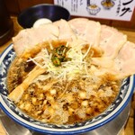 焼豚中華そば専門 しげる - 