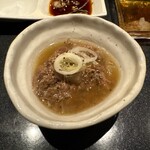 焼肉 神宮 - お通し　550円