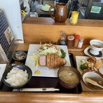 とんかつ しお田