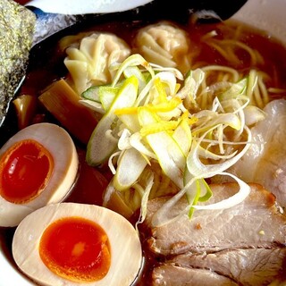 煮干し中華 らーめん 八_0