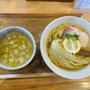 HONJO NOODLE HOUSE - ★昆布水つけ麺 塩　¥980＋大盛り¥180

整った麺線、そして透き通るつけ汁。
見た目からして、なかなか端正。