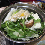 酒蔵十字屋 - 湯豆腐 550円