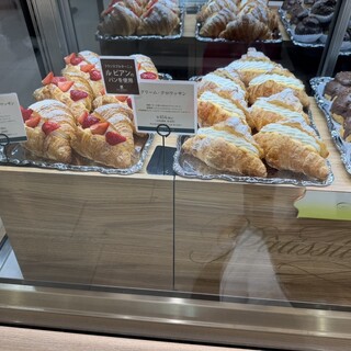 アンテノール_1