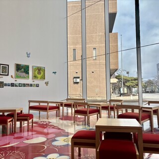 カフェ&ショップ cube_2