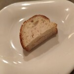 zoe's - パン2つ、一つは写真無