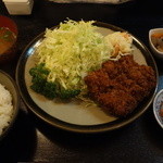 Okamura - ヒレカツ定食