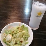 Tennenkyo - 定食のサラダ＆コ、ココナッツジュースΣ(ﾟДﾟ)？