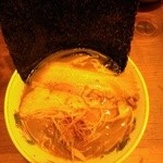 フスマにかけろ 中崎壱丁 中崎商店會1-6-18号ラーメン - gorigor海老味噌白湯(2015/1)