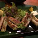 鉄板焼・お好み焼 莢 - アスパラ肉巻き880円