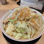 ラーメン豚山 - 小ラーメンの全マシ