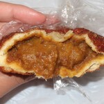 はれぱん - ・「カレーパン(¥270)」の断面。