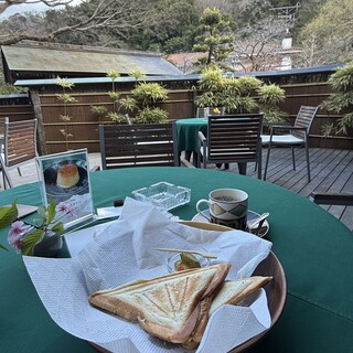 カフェ うかれ雲_0