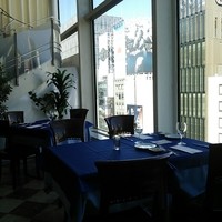 鉄板焼き 銀座 ポルトファーロ 本店 - 大きな窓から銀座の街並みが見下ろせます☆