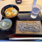靖國八千代食堂 - 