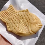 米乃家 - 料理写真:カスタードのたい焼き