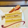 一夜城 ヨロイヅカ・ファーム - 苺のショートケーキ
