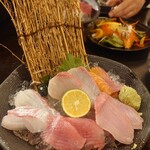 海鮮問屋 三宮 セリ壱 - 