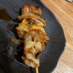 もつ焼き ジョン - たしか軟骨。こりこり食感堪らない。