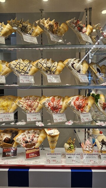 マリオンクレープ CUTE CUBE 原宿店 （MARION CREPES） - 明治神宮前