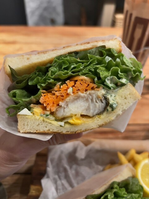 カネジン フィッシュ&チップス （Kanejin FISH&CHIPS） - 蔵前