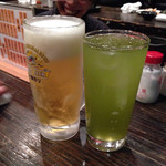 もつしげ - 生ビール¥470外・緑茶ハイ¥380外