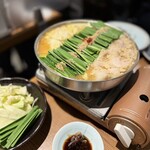 博多牛雜鍋前田屋 博多店